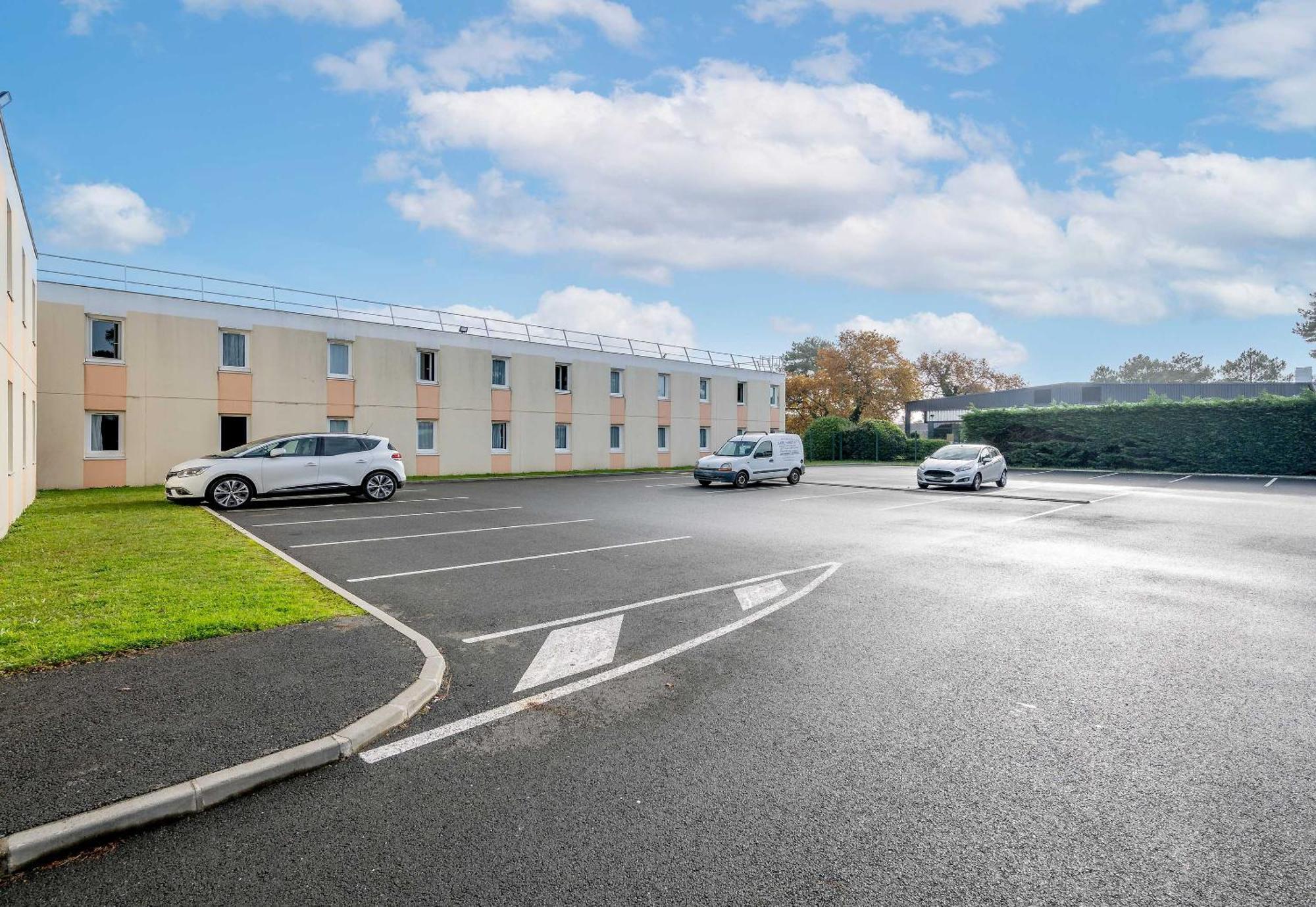 B&B Hotel Bordeaux Merignac Cadera Aeroport Mérignac Exterior foto